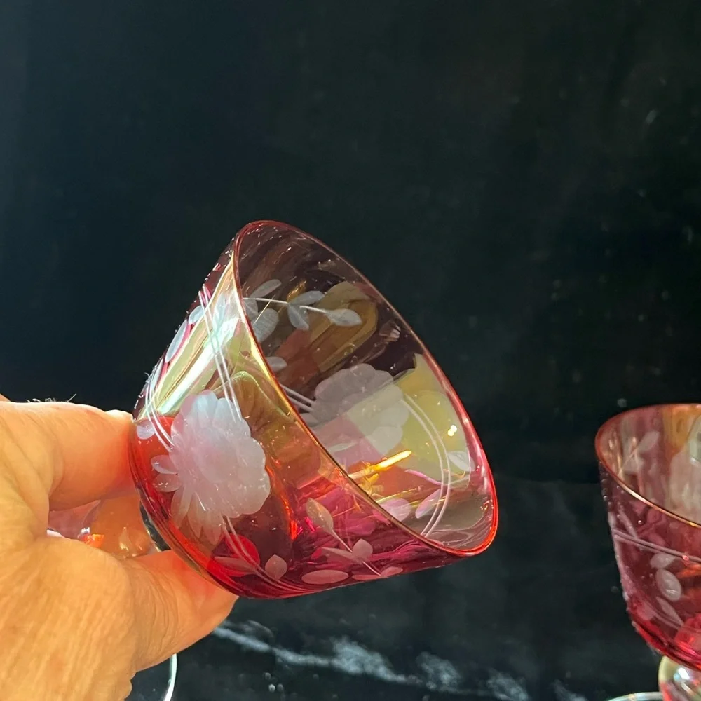 Glastonbury Lotus Cranberry champagne glasses.  Vintage 1920’s era,flashed cut‎